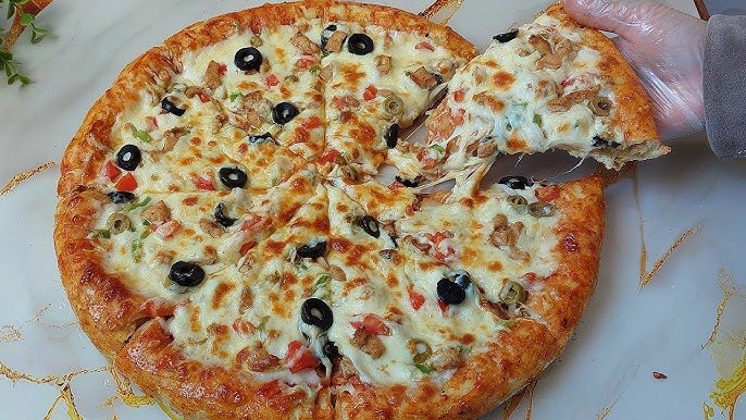 طريقة عمل بيتزا زي المحلات بالظبط